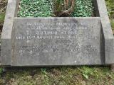 image of grave number 684482